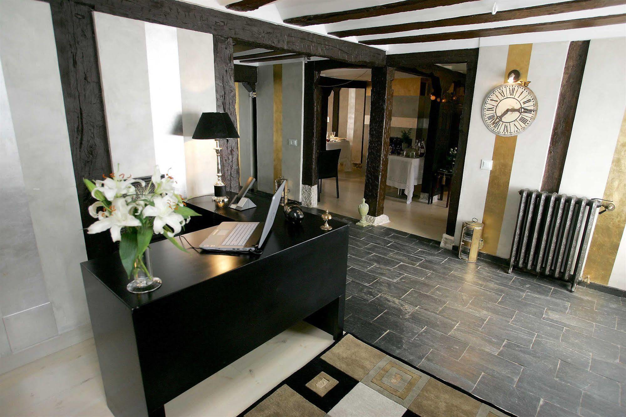 Hotel Boutique Valle De Oca Villanasur-Río de Oca Exteriér fotografie
